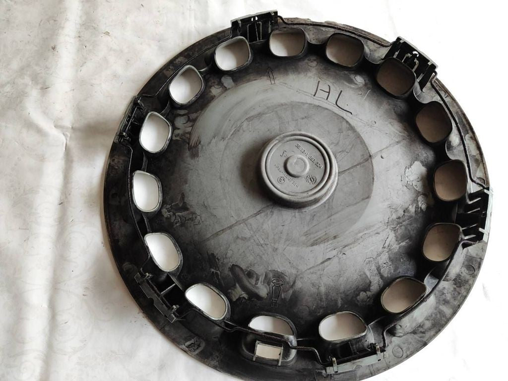 BMW 5 E39 1997 R15 wheel hub cap trim 36131093324