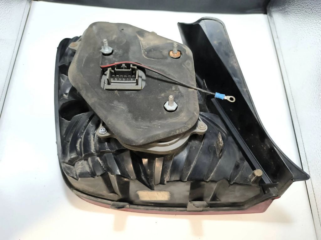 Fiat Stilo 2004 LHD rear right side taillight light 46758985