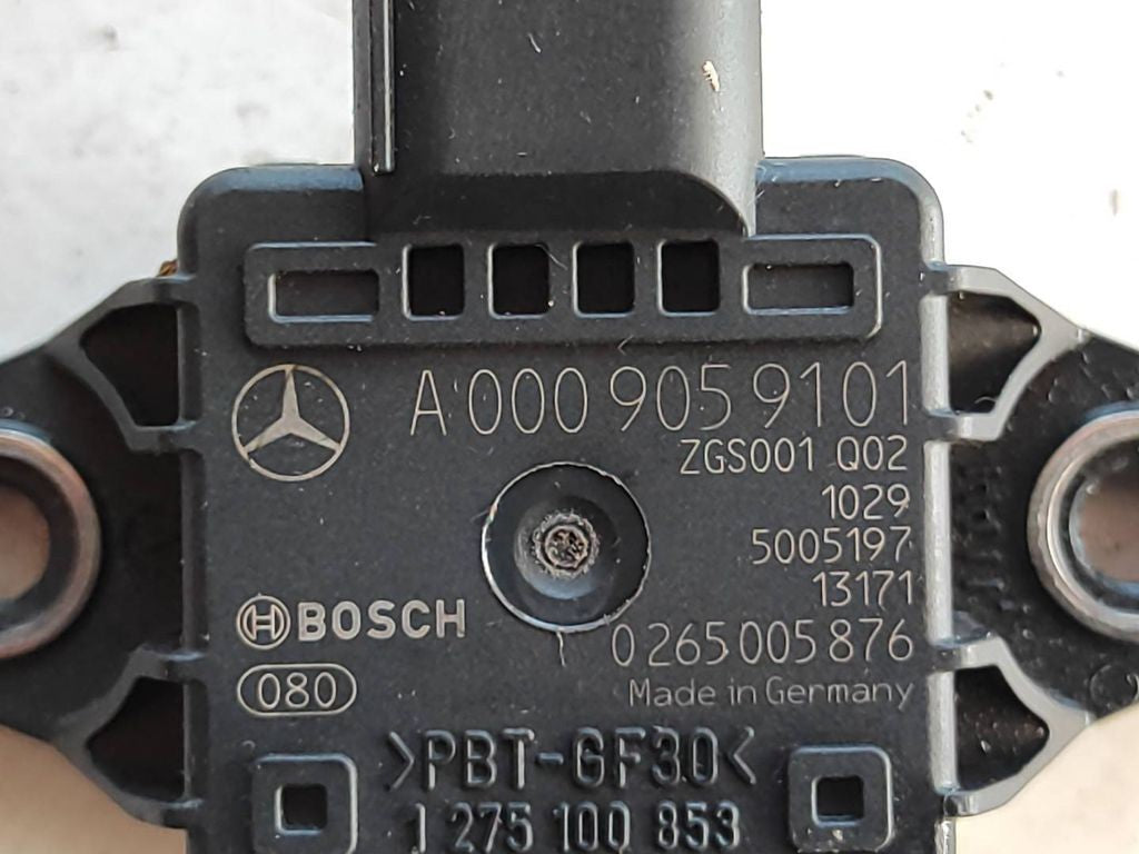 Mercedes-Benz E W212 2009 ESP acceleration yaw rate sensor A0009059101