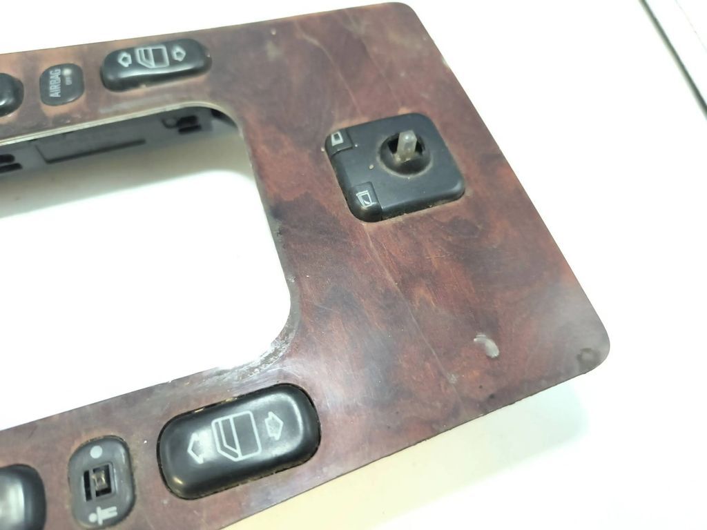 Mercedes-Benz E W210 1996 Gear shifter surround trim plastic 486010