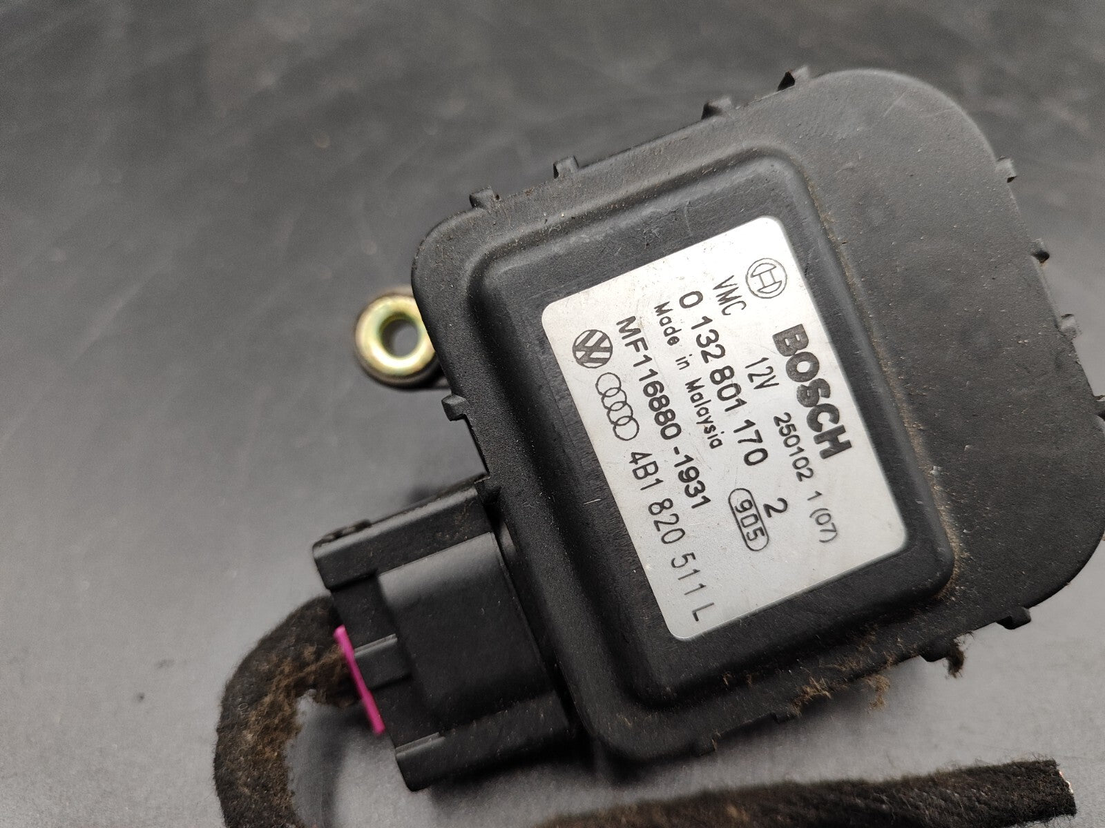 Audi A6 C5 2000 Interior Heater Fan Blower Flap 0132801170