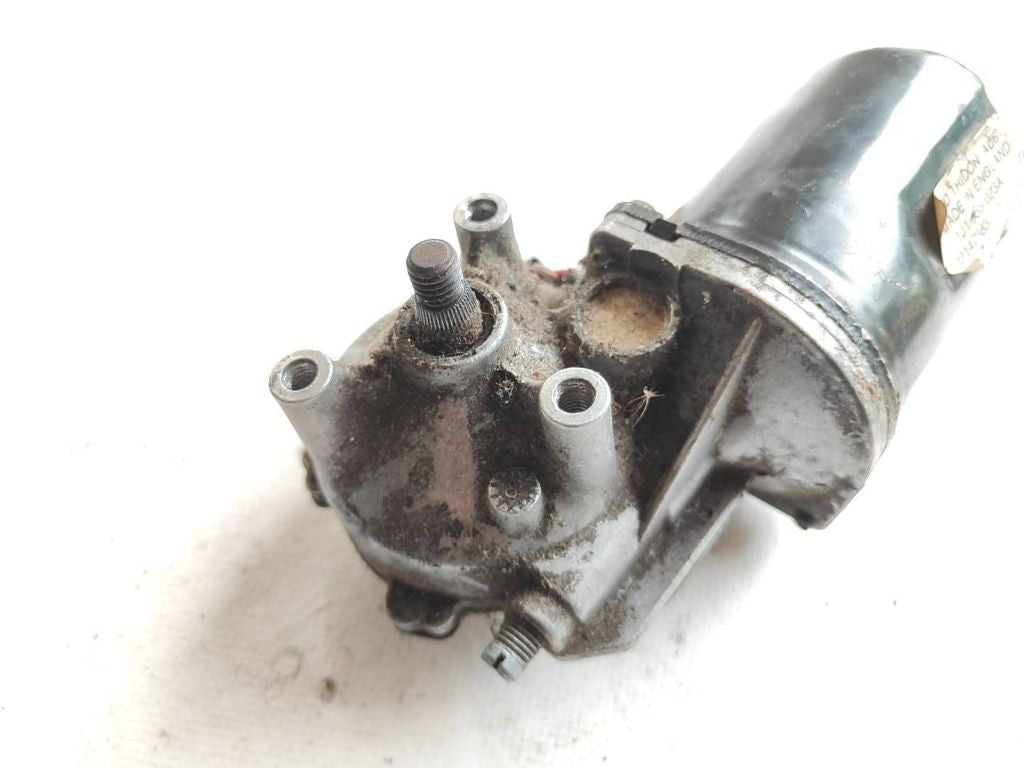 Volkswagen Golf IV 2000 LHD Front wiper motor 1J1955023A
