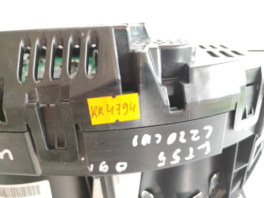 A2049004402 Mercedes-Benz C W204 2008 RHD speedometer instrument cluster