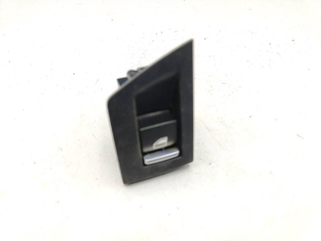 BMW 5 F10 F11 2011 Rear Electric window control switch 9208107