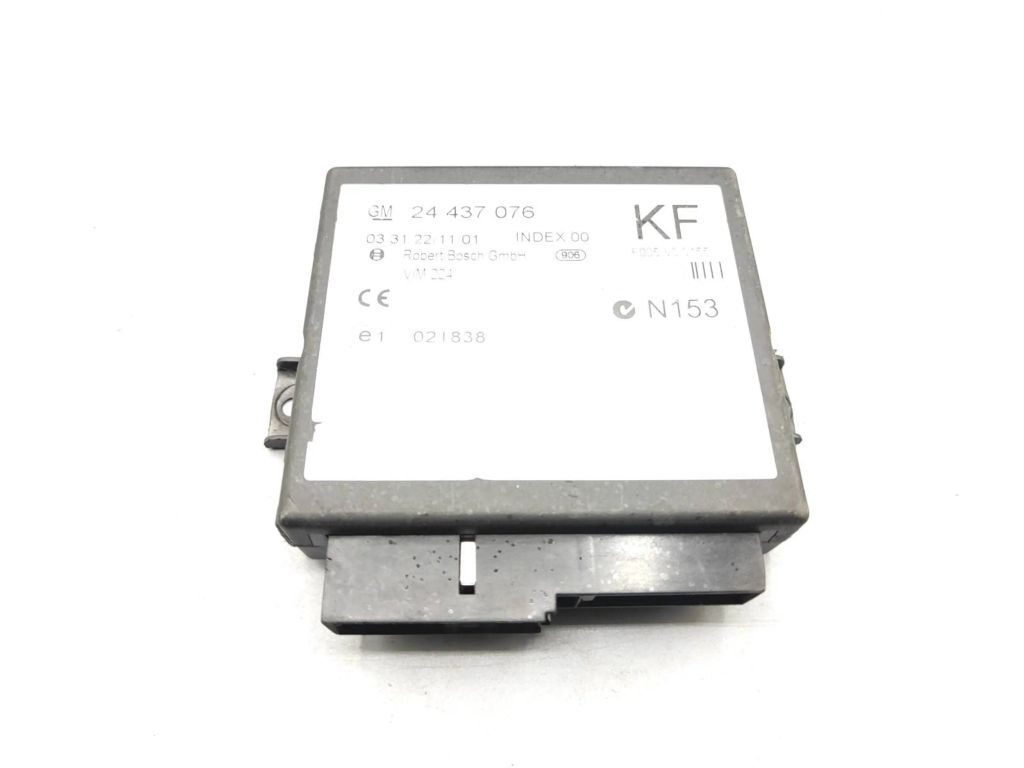 Opel Zafira A 2000 Comfort convenience body module 24437076