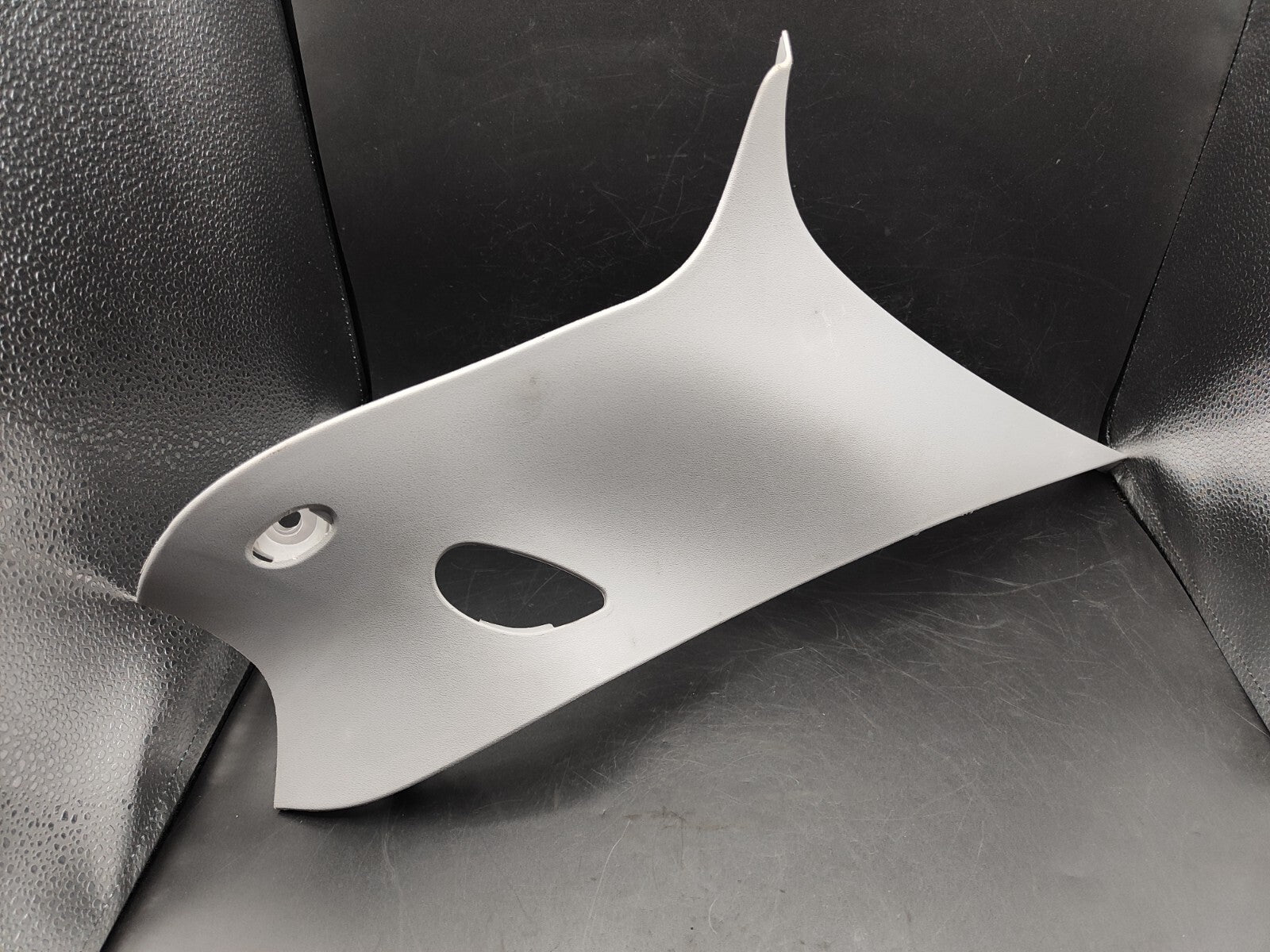 Alfa Romeo GT 1.9JTD 2004 Rear Right Tailgate Trunk Trim Cover 156038454