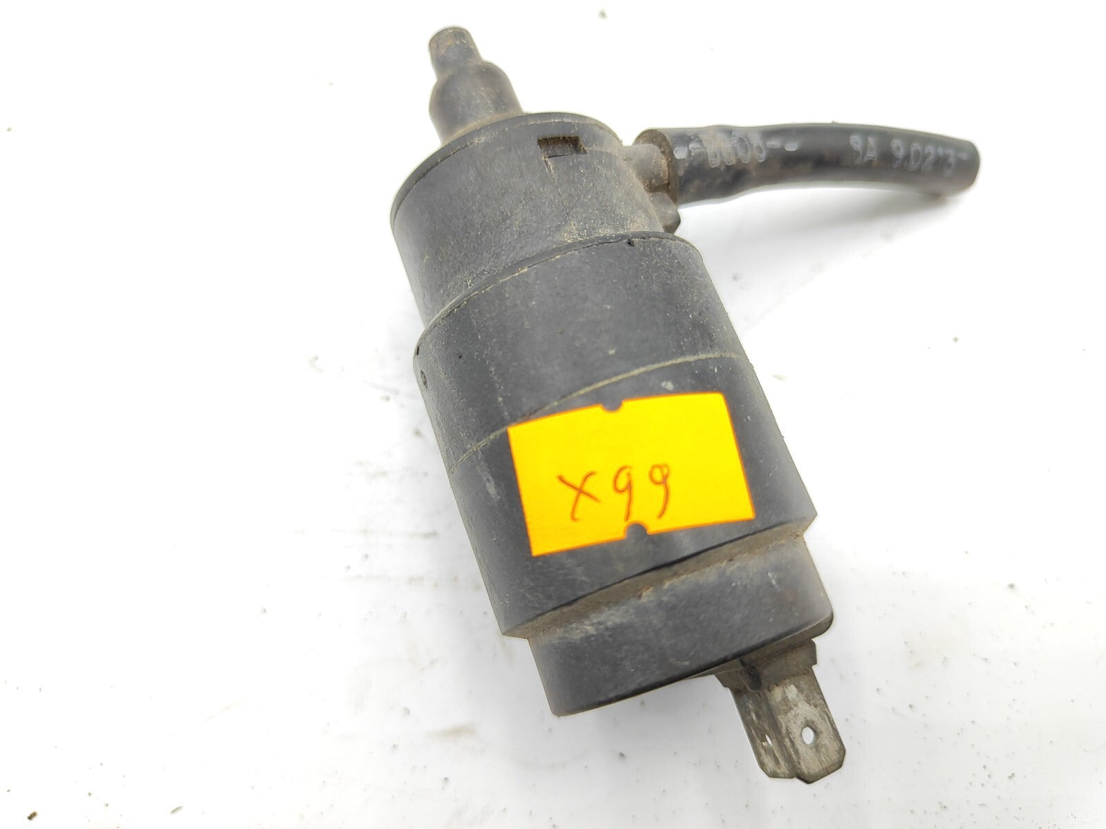 Alfa Romeo GT 1.9JTD 110kW 2005 Windscreen Washer Fluid Tank Reservoir Pump