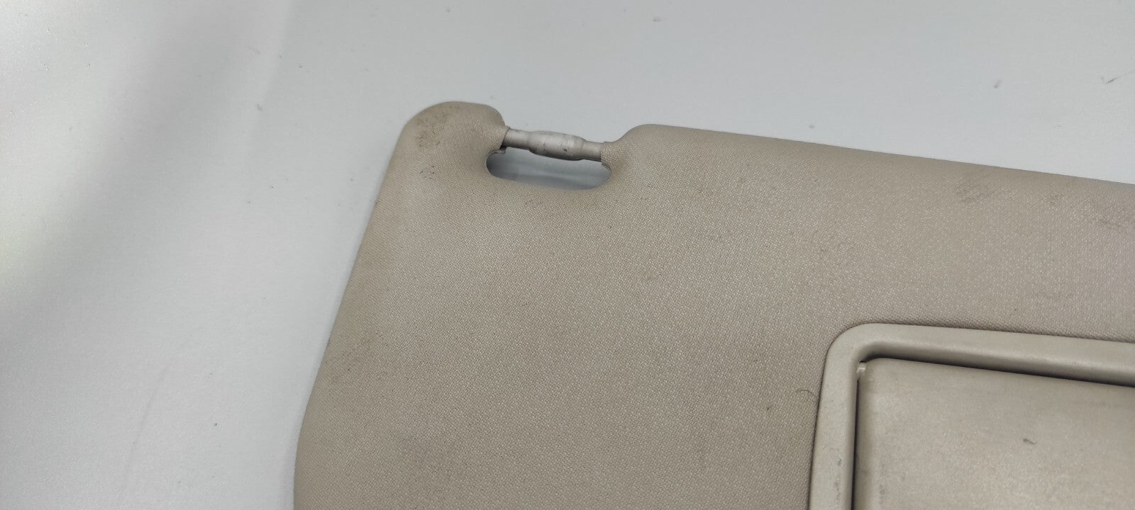 Alfa Romeo 147 1.9JTD 110kW Diesel 2003 LHD Front Right Sun Visor Cover