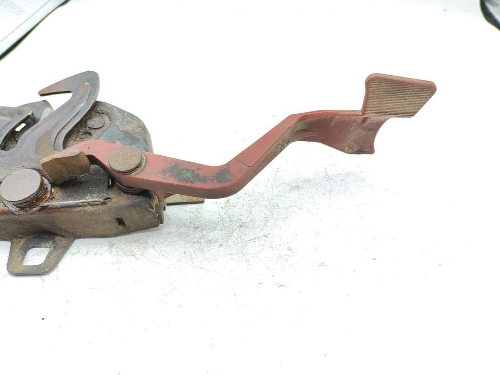 Alfa Romeo 156 JTD 2004 Front bonnet hood lock catch