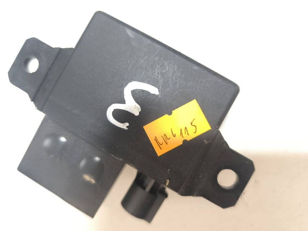 Mercedes-Benz E W211 2003 relay A0025423819