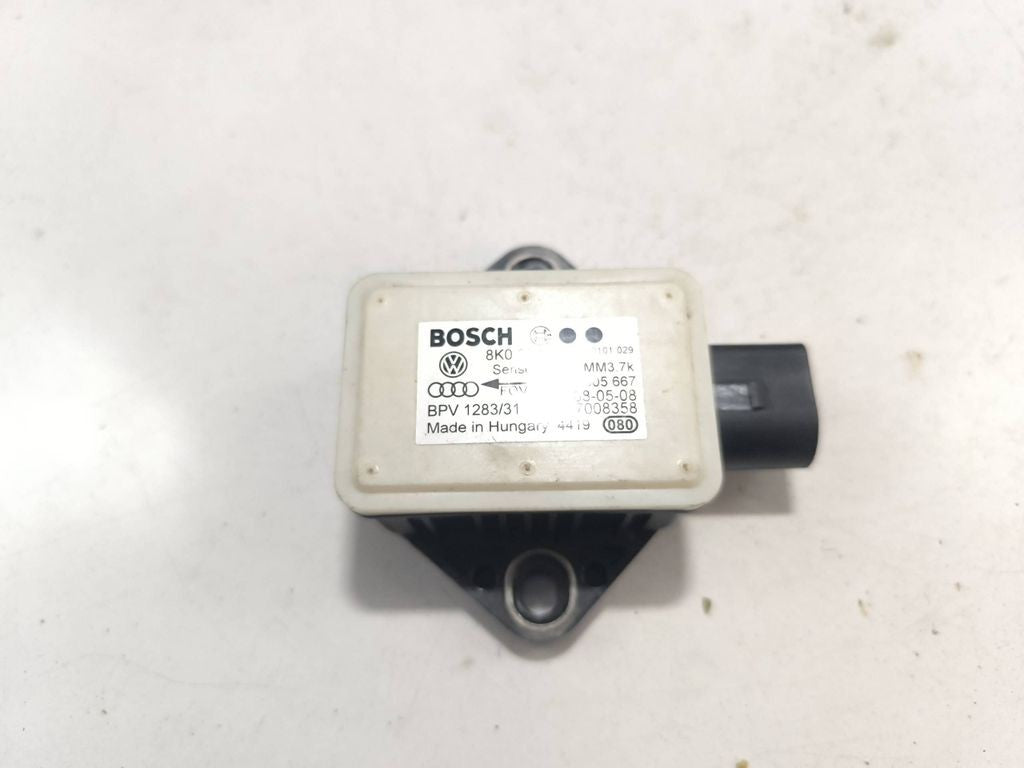 Audi A4 S4 B8 8K 2014 ESP acceleration yaw rate sensor 8K0907637A