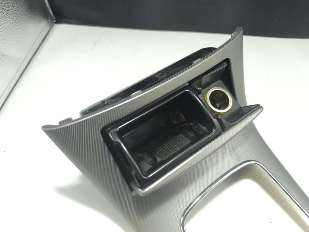 Toyota Avensis T250 2006 Front Panel ashtray insert gaiter trim 8528