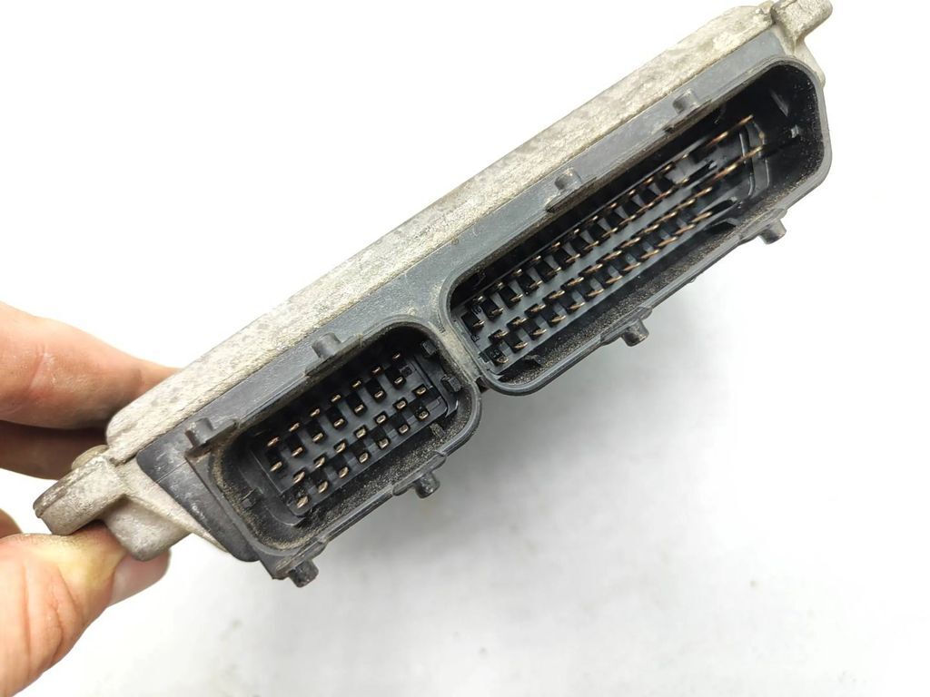 Volkswagen VW Bora 1.9TDI 1999 Engine control unit module ECU 038906018BL