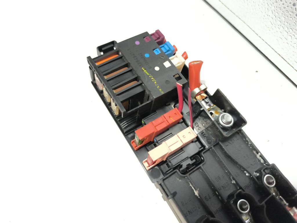 Mercedes-Benz ML W164 2005 Diesel Fuse box module set 2115452601