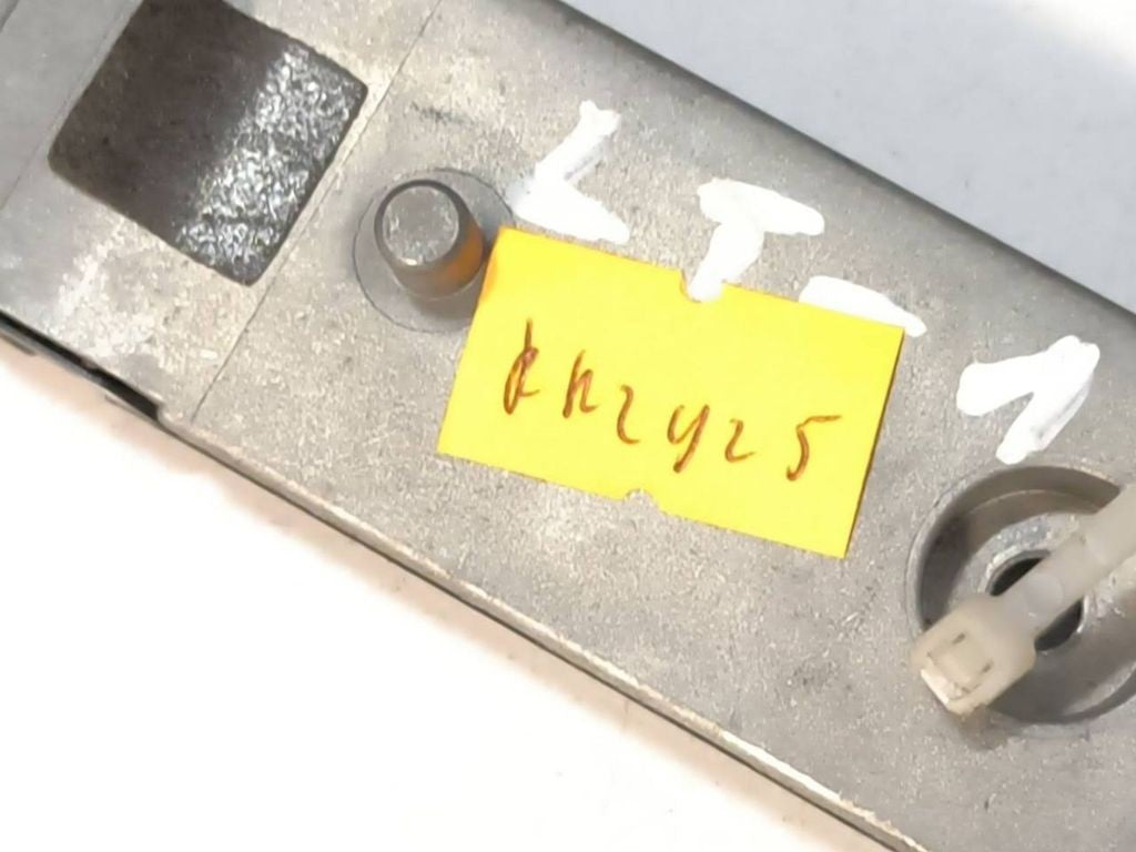 Mercedes-Benz E W212 2013 Aerial antenna amplifier A2129054903