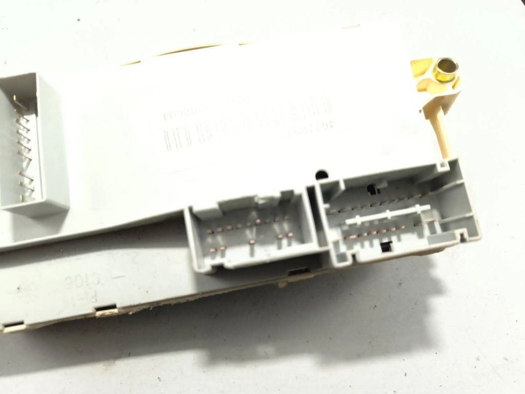 Fiat Stilo 1.9JTD Petrol 2004 Fuse box module 51715858