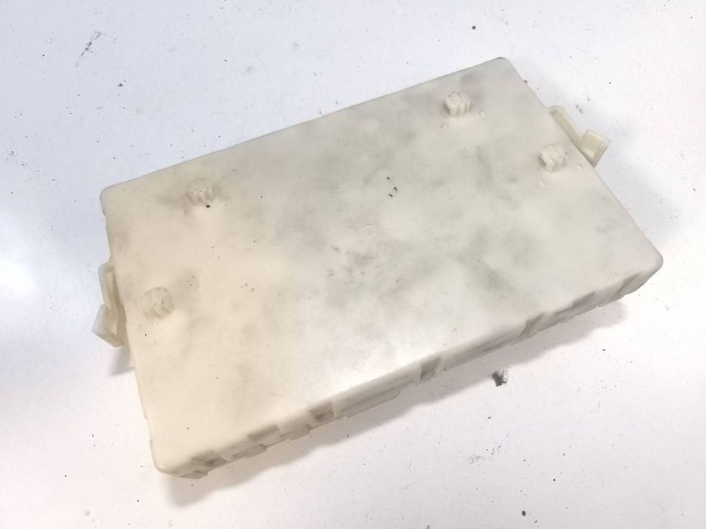 Mercedes-Benz E C207 W207 2011 Window control relay A2079003700