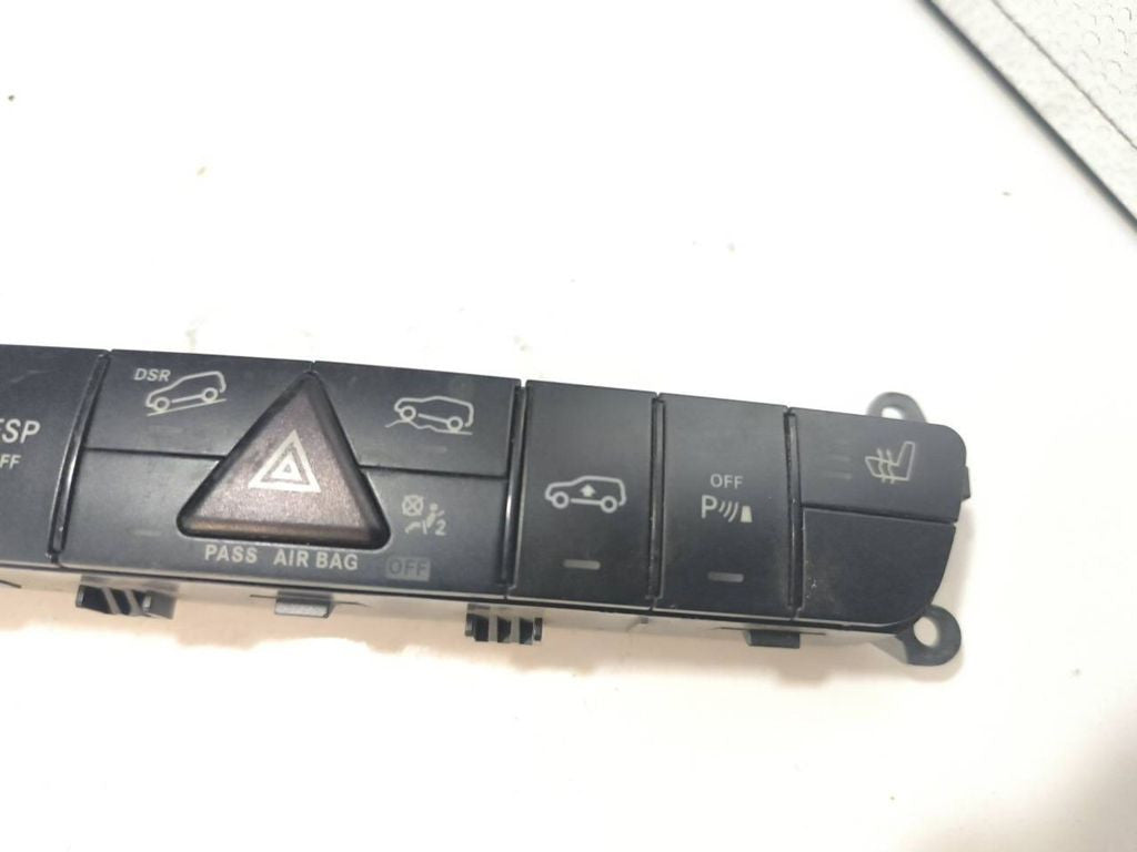 Mercedes-Benz ML W164 2007 A set of switches A1648709510