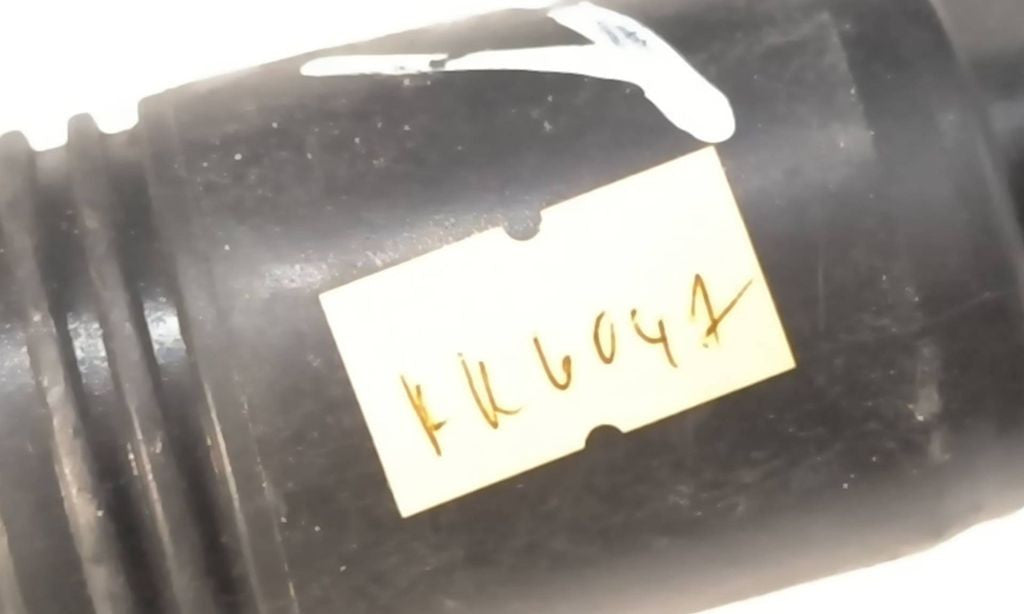 BMW 1 F20 F21 2019 Windscreen washer pump motor 7345885