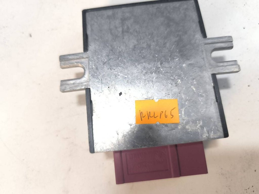 BMW X5 F15 2016 Fuel injection pump control unit module 7411596