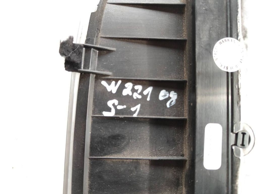 Mercedes-Benz S W221 2008 Dashboard LCD screen display 0263659009 908906980