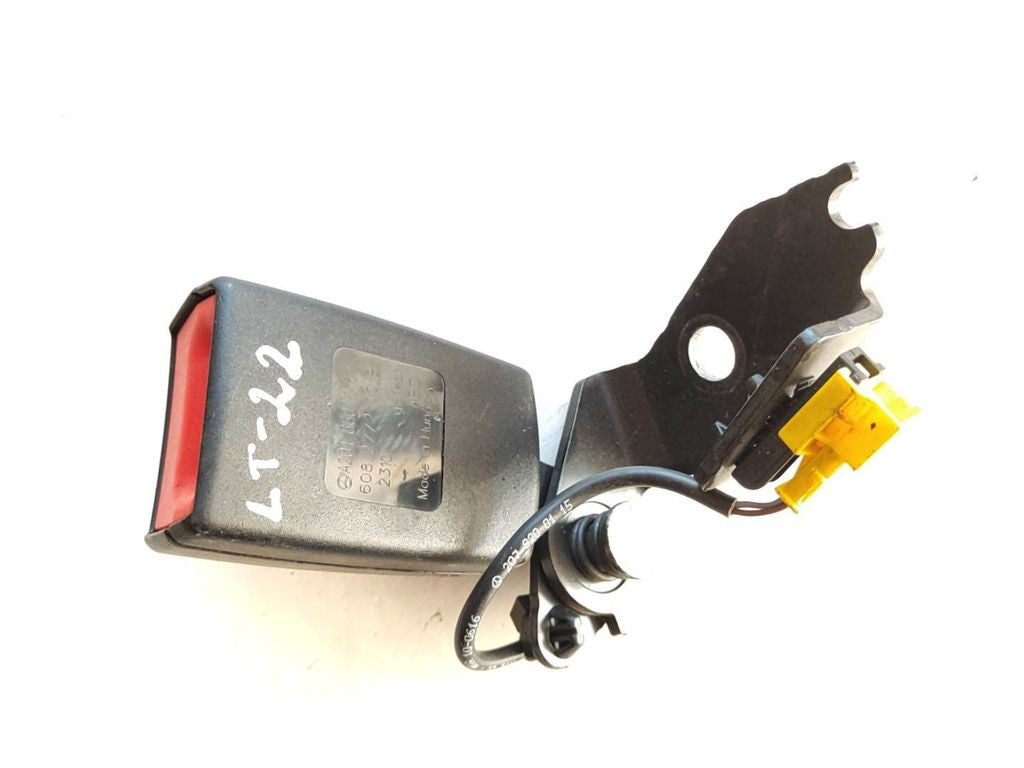 Mercedes-Benz E C207 W207 2012 Rear seat belt buckle A2048601069