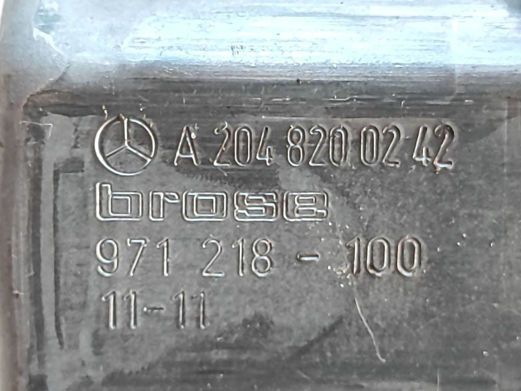 Mercedes-Benz C W204 2010 front right window regulator motor A2048200242