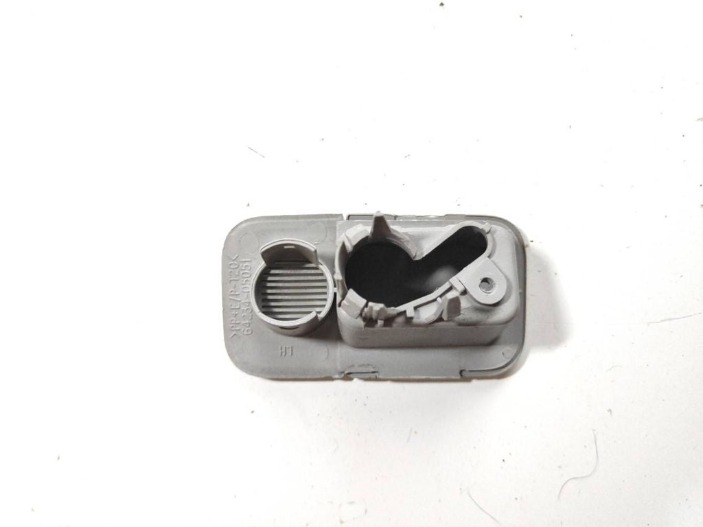 Toyota Avensis T250 2008 interior part 6423405051