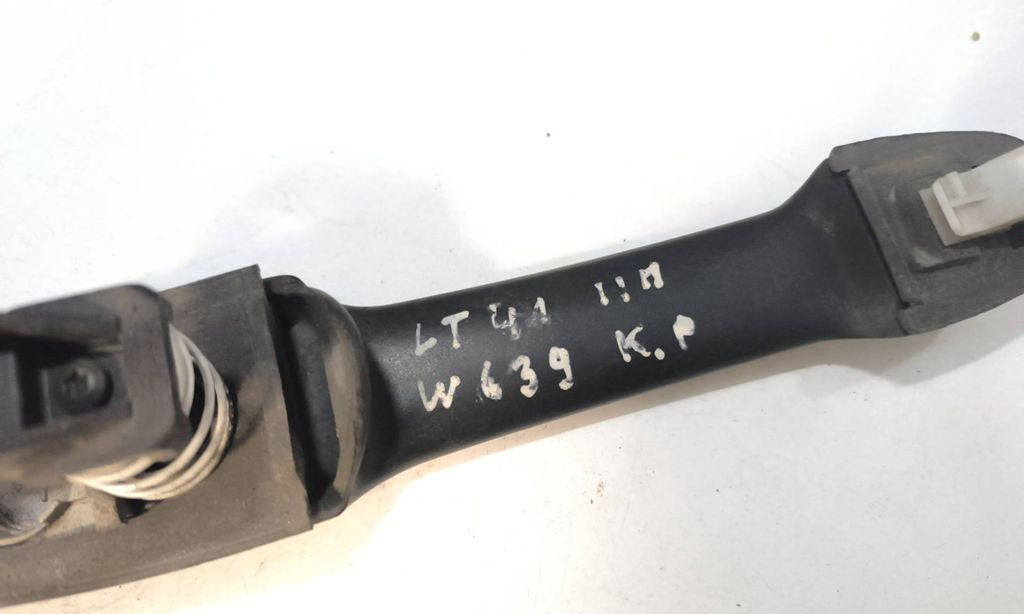 Mercedes-Benz Sprinter W906 2006 RHD front left door exterior handle