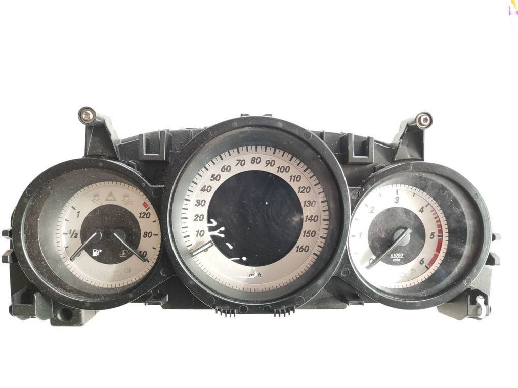 Mercedes-Benz C W204 2011 speedometer instrument cluster A2049004408