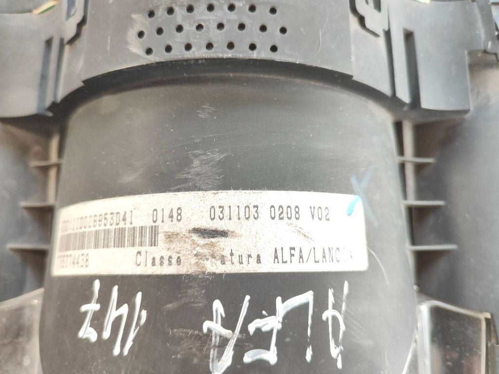 Alfa Romeo 147 2002 RHD Diesel speedometer instrument cluster 735374438
