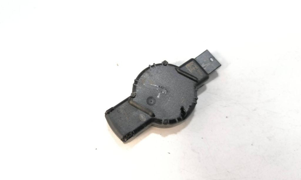 BMW 3 F30 F35 F31 2012 Rain sensor 9475147