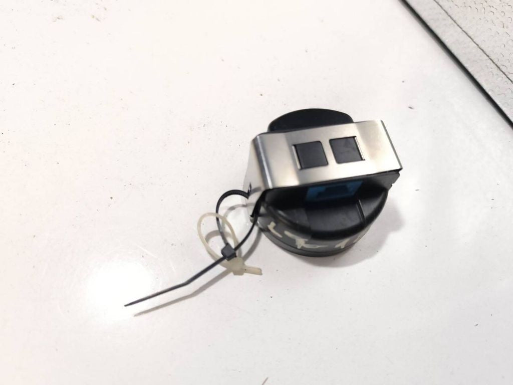 Mercedes-Benz E C207 W207 2012 Rain sensor A2079010600