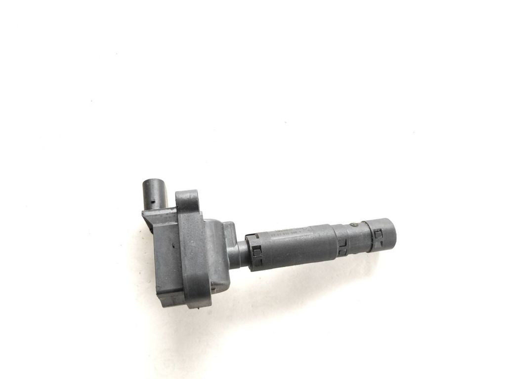 Mercedes-Benz C W203 2000 High voltage ignition coil A0001502580
