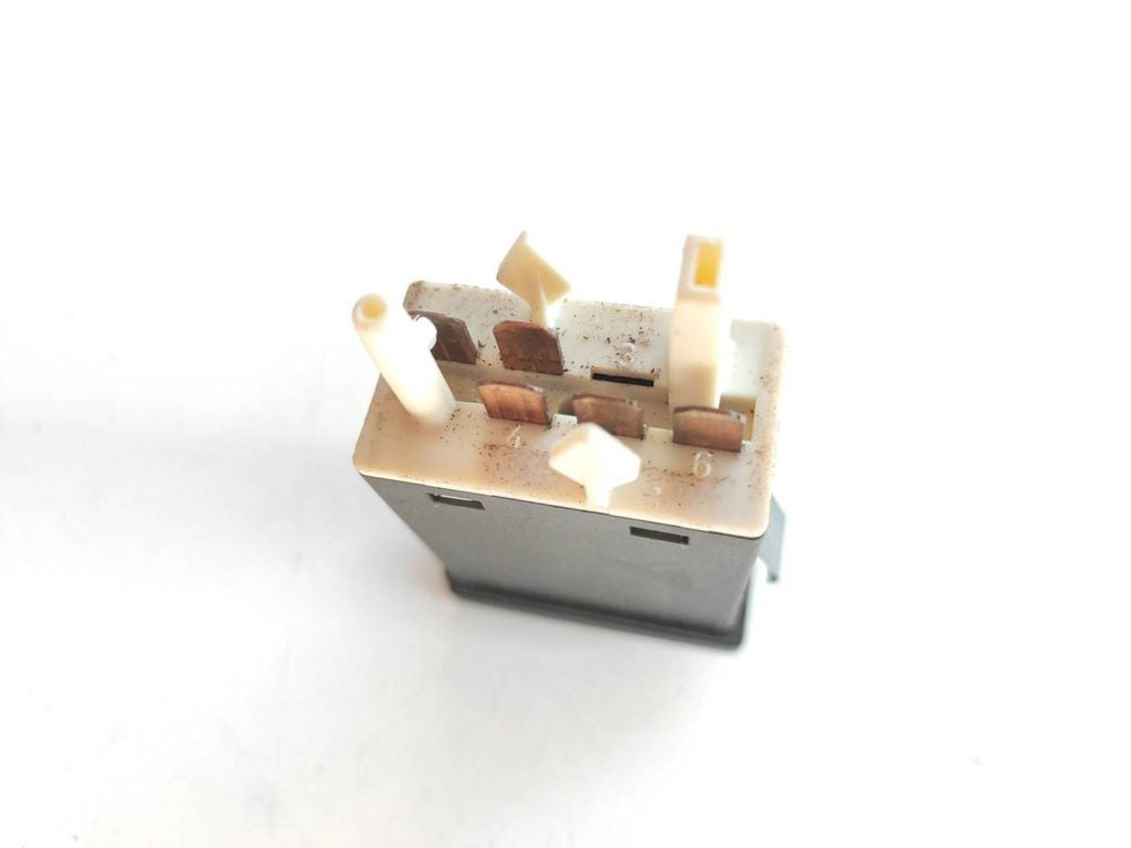 Audi A4 S4 B5 8D 1997 Fog light switch 4D0941535