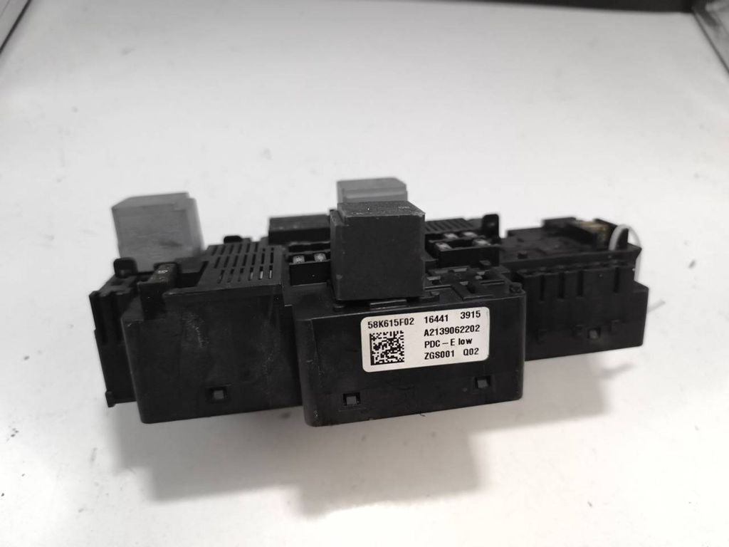 Mercedes-Benz E W213 2017 Fuse module A2139062202
