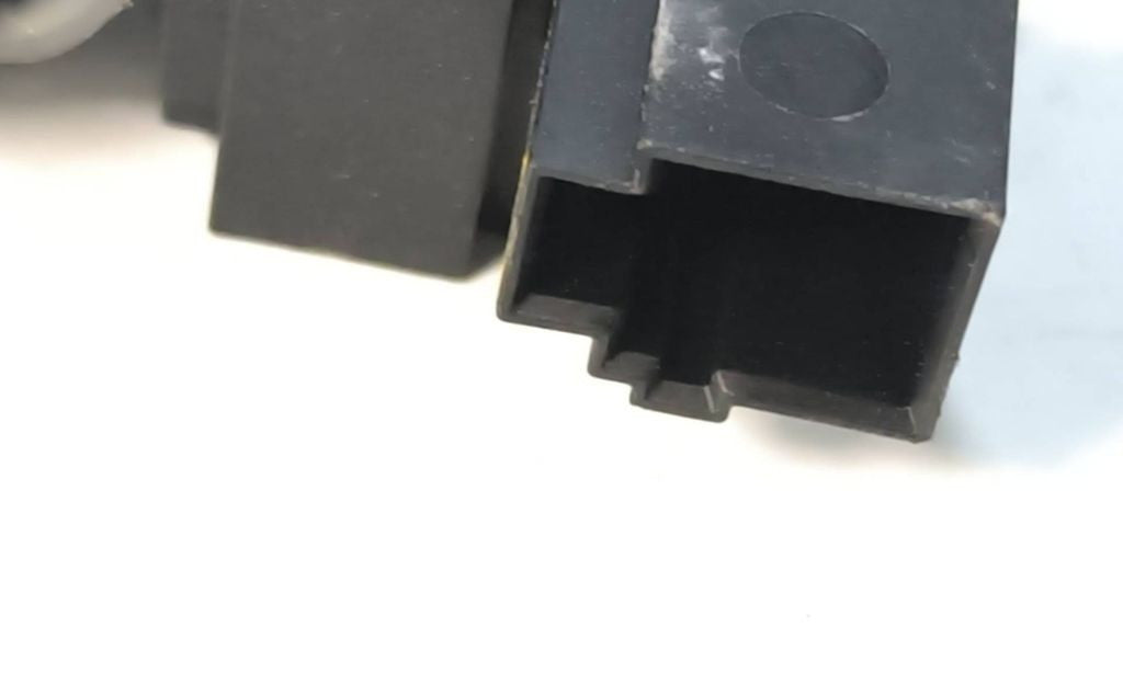 Mercedes-Benz C Class W205 2018 Sunroof electric motor actuator 0390200123