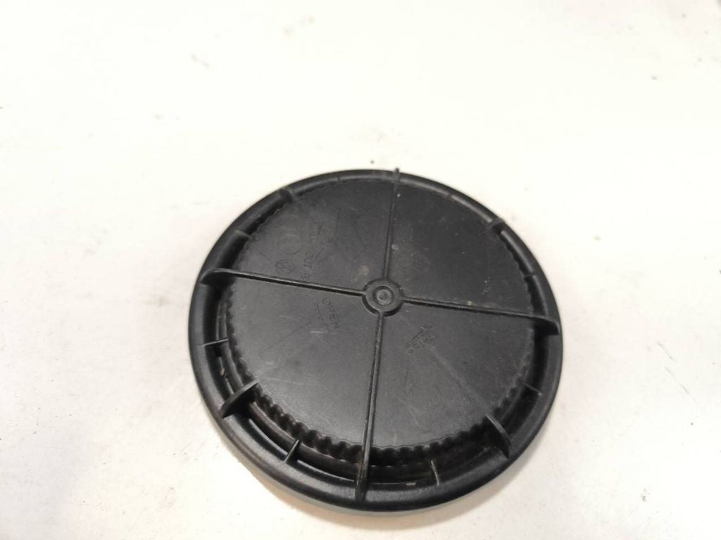 Volkswagen Golf VII 2015 headlight headlamp dust cover cap 5G0941607B