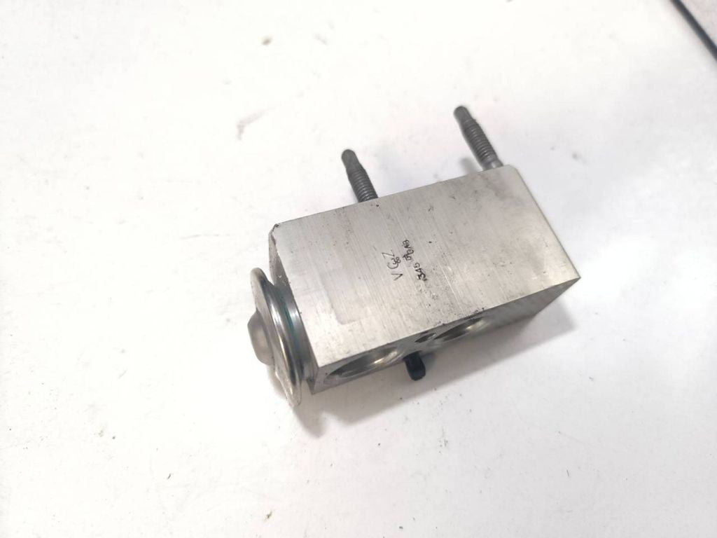 Mercedes-Benz B W246 W242 2013 Air conditioning AC expansion valve