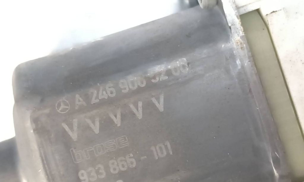 Mercedes-Benz B W246 W242 2012 front right window regulator motor A2469065200