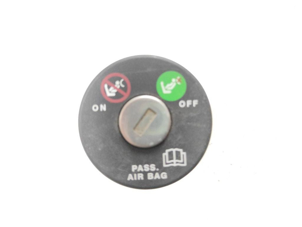 Alfa Romeo 147 1.6TS 2001 Passenger on off switch 46480451