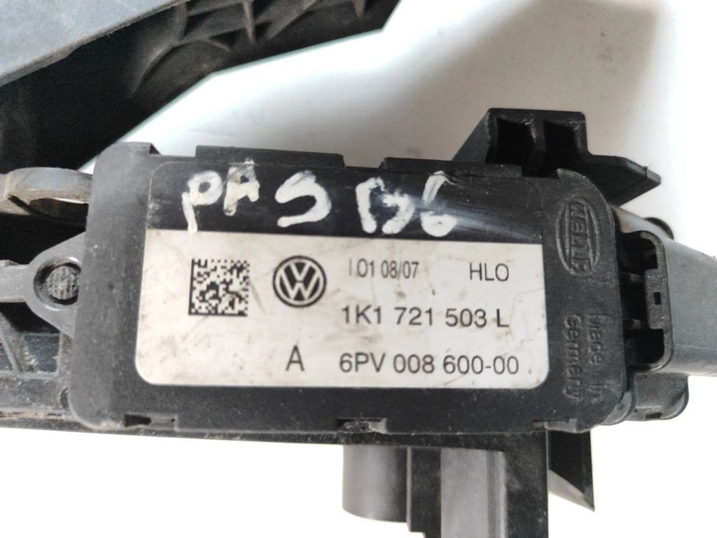 Volkswagen PASSAT B6 2006 Diesel accelerator throttle pedal 1K1721503L 