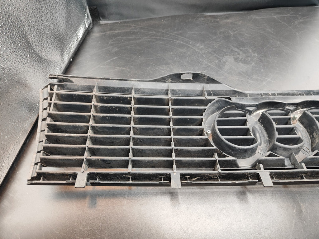 Audi 80 90 1990 Front Bumper Upper Radiator Mesh Grill 893853655