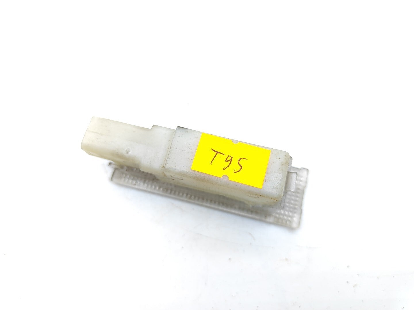 Alfa Romeo 156 2.4JTD SW 2001 Front Dashboard Glovebox light