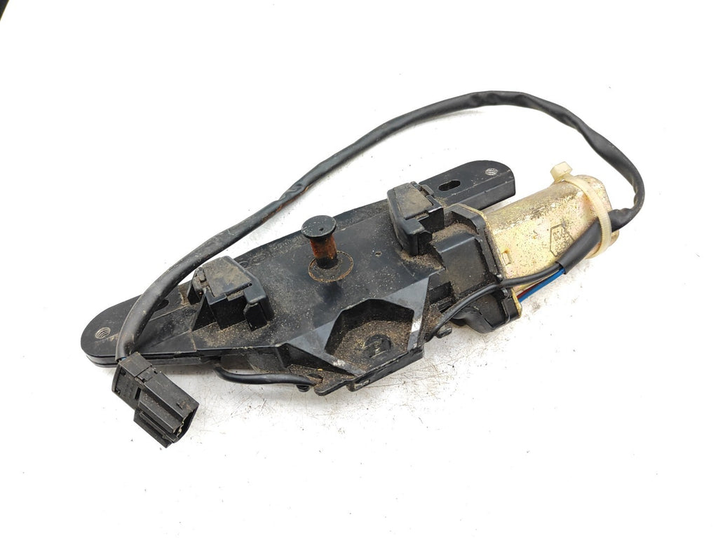 BMW 5 SERIES E39 3.0D 142kW Estate 2002 Rear Tailgate Lock Motor 8362371
