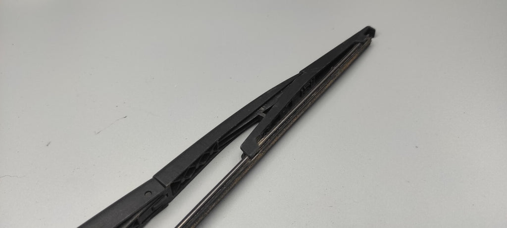 Alfa Romeo 156 SW 2.4JTD 110kW 2002 LHD Rear Tailgate Trunk Wiper Blade Arm
