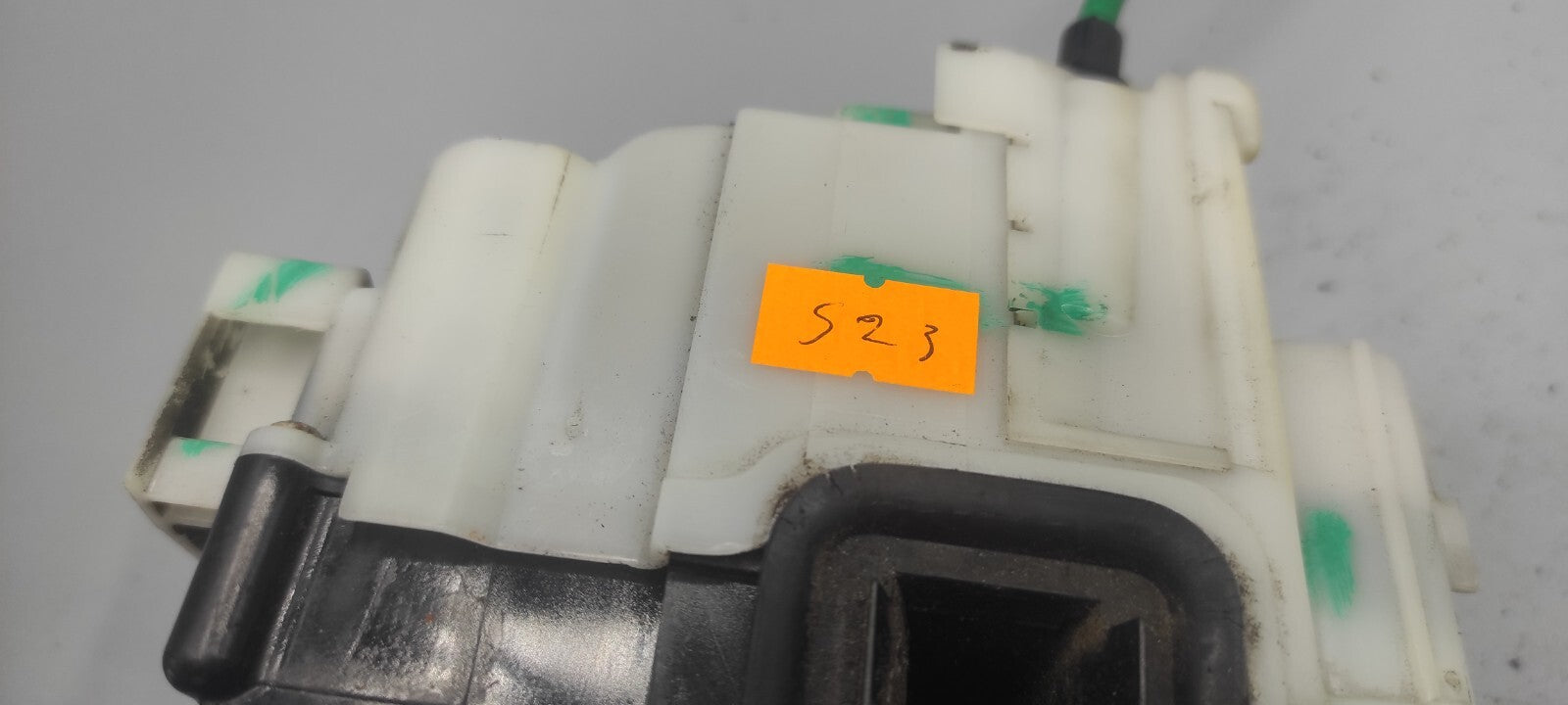 Alfa Romeo 159 1.9JTDm 110kW Diesel 2008 LHD Front Right Door Lock B792