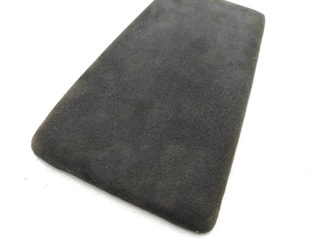 Alfa Romeo GT 1.9JTD 110kW 2006 Center Console Armrest Top Cover