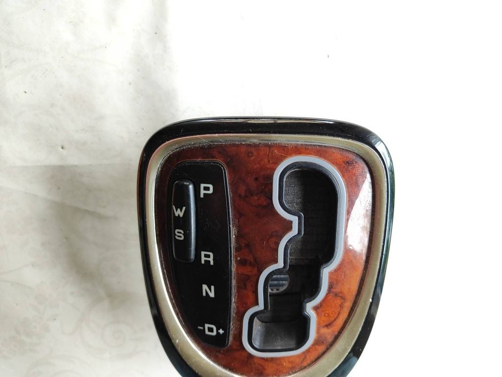 Mercedes-Benz S W220 2003 Gear shifter surround trim plastic E9550040 