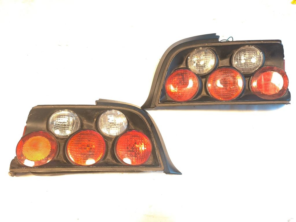 BMW 3 E36 1992 rear tail light lamp SK3711 